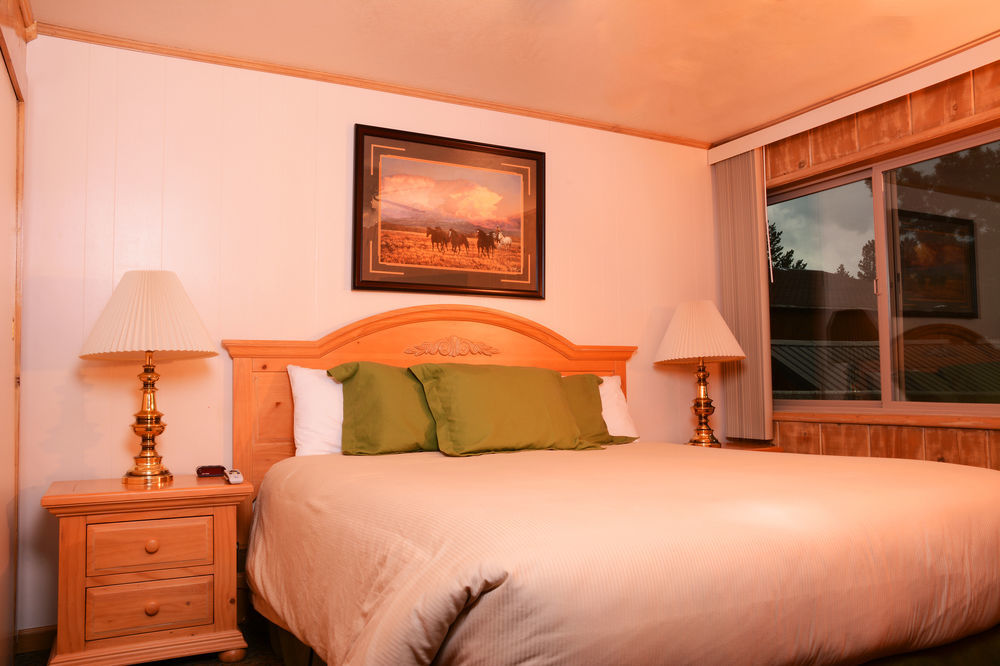 June Lake Motel Exteriér fotografie