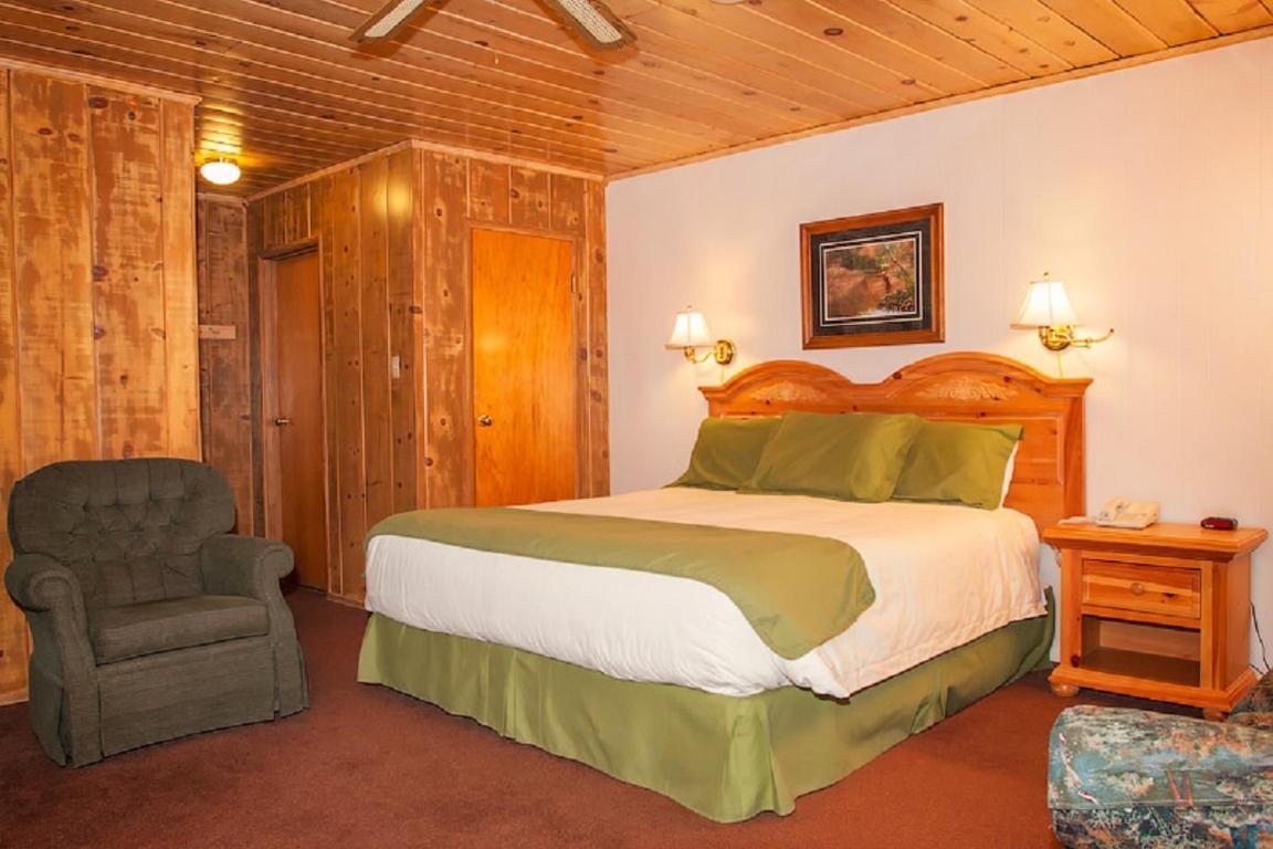 June Lake Motel Exteriér fotografie